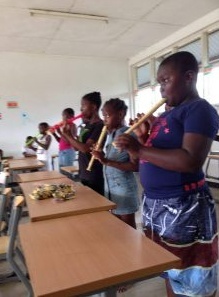 muzieklessen op clarkeschool kansrijk suriname