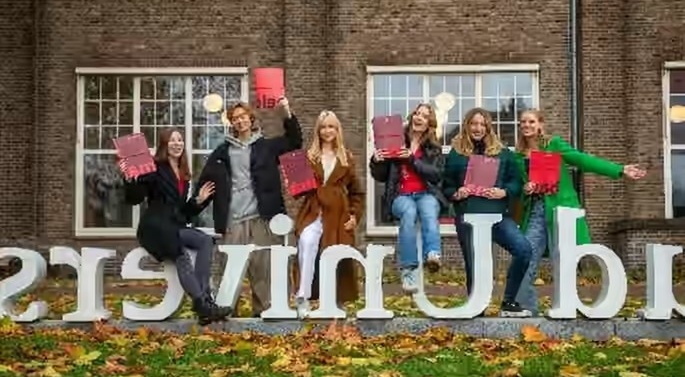 Wie geeft aan de wetenschap investeert in de toekomst
